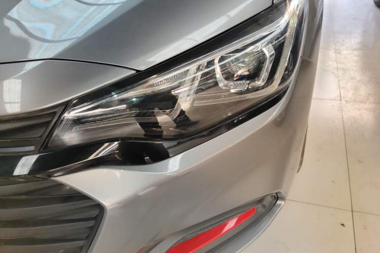 Used Chevrolet Monza 2019 Redline 320T Dual-Clutch Sporty Version China VI Standard
