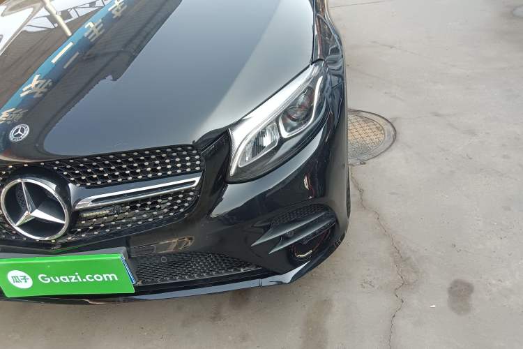 Used Mercedes-Benz GLC Coupe 2017 GLC 200 4MATIC Coupe SUV
