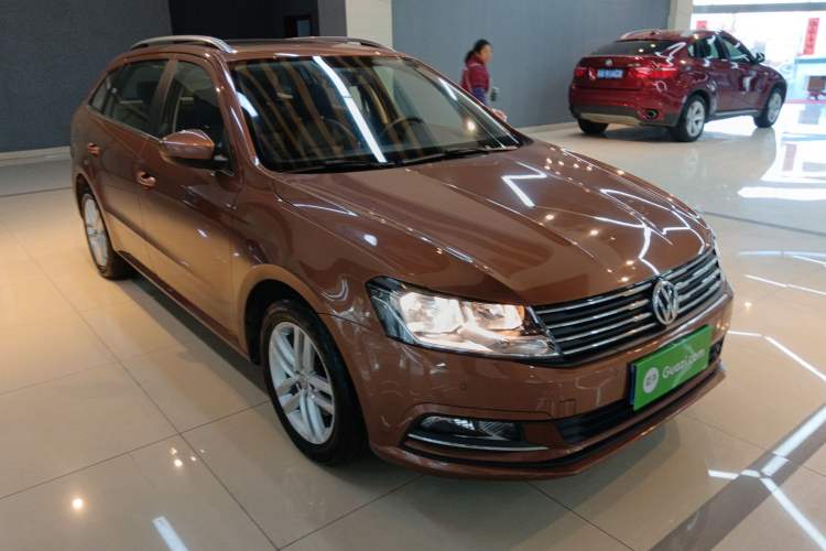 Used Volkswagen Gran Lavida 2017 180TSI DSG Comfort Edition
