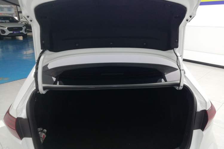 Used Toyota Levin 2022 Dual-Motor 1.8H E-CVT Leading Edition