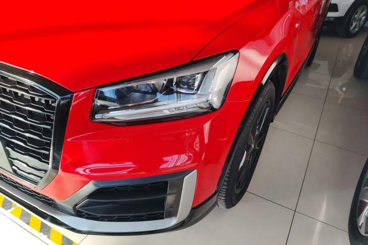Used Audi Q2L 2018 35 TFSI Launch Exclusive Edition China V
