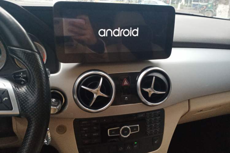 Used Mercedes-Benz GLK-Class 2015 GLK 260 4MATIC Fashion Edition Ultimate Version
