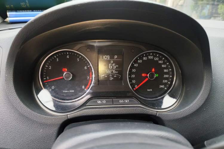 Used Volkswagen Polo 2014 1.4L Automatic Comfort Edition
