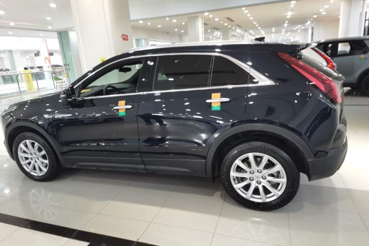 Used Cadillac XT4 2021 28T Two-Wheel Drive Tech Edition
