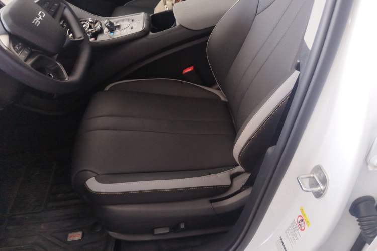 Used BYD Sealion 05 DM-i 2025 DM-i Smart Drive 115KM Flagship Model
