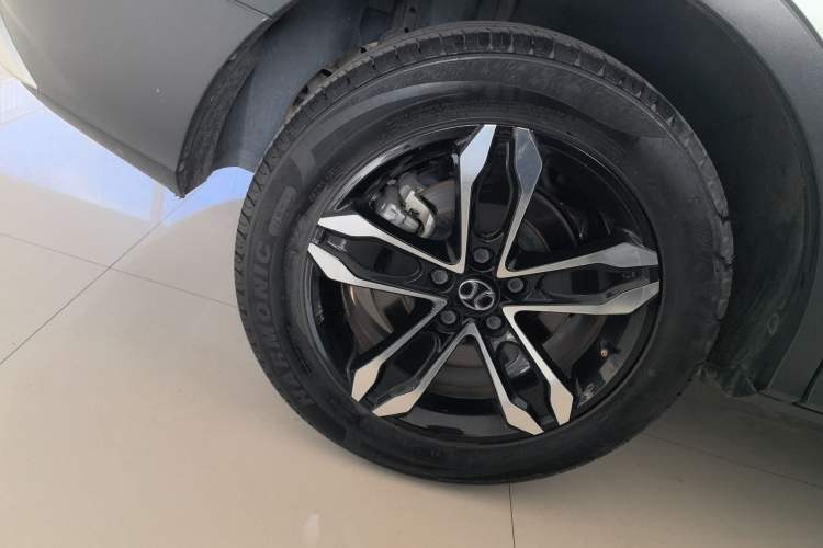 Used BAIC Beijing X5 2019 1.5T Manual Advance Edition China VI
