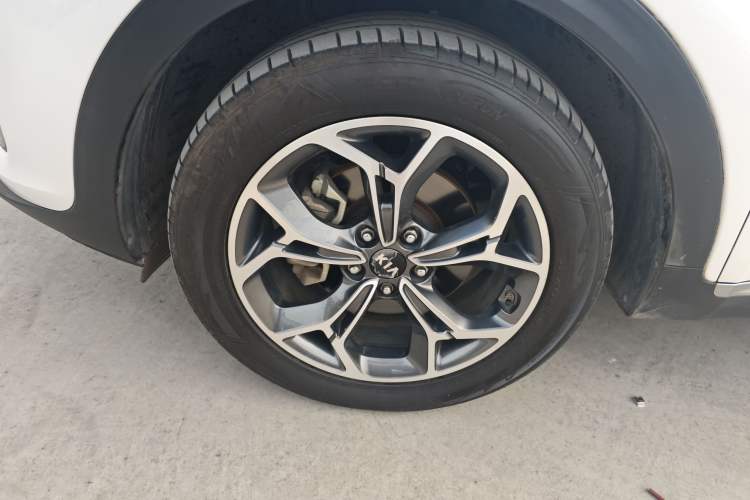 Used Kia KX5 2019 1.6T Automatic Two-Wheel Drive Luxury Edition
