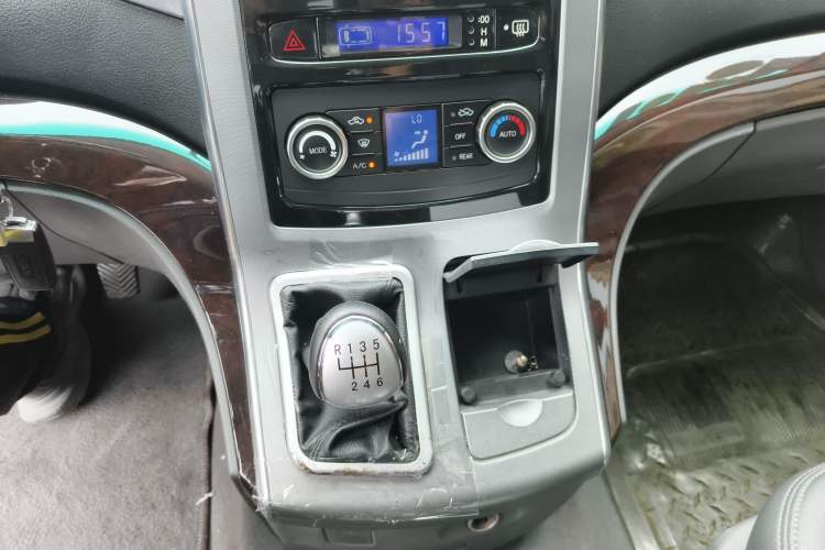 Used FORTHING CM7 2014 2.4L Manual Executive Model
