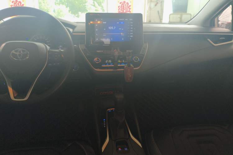 Used Toyota Corolla 2021 Dual-Motor 1.8L E-CVT Elite Edition
