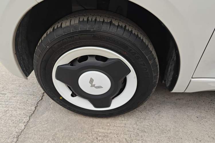 Used Wuling Hongguang MINIEV 2024 3rd Generation 215km Youth Edition