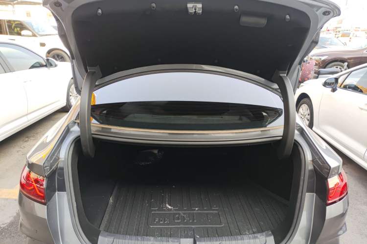 Used BYD Qin L 2024 DM-i 80KM Beyond Model
