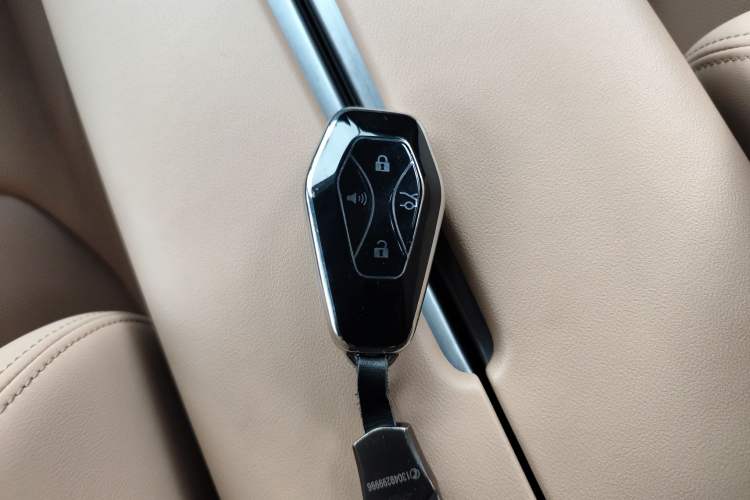 Used ARCFOX Alpha T5 2024 520 PRO
