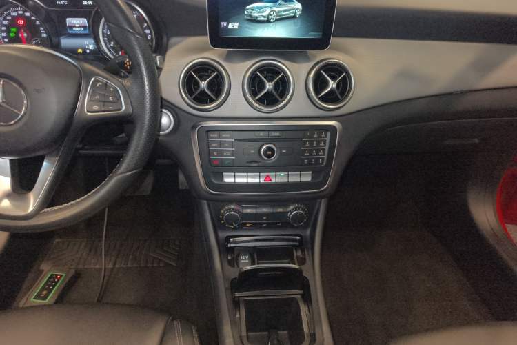 Used Mercedes-Benz CLA 2017 Facelifted CLA 200 Stylish Edition
