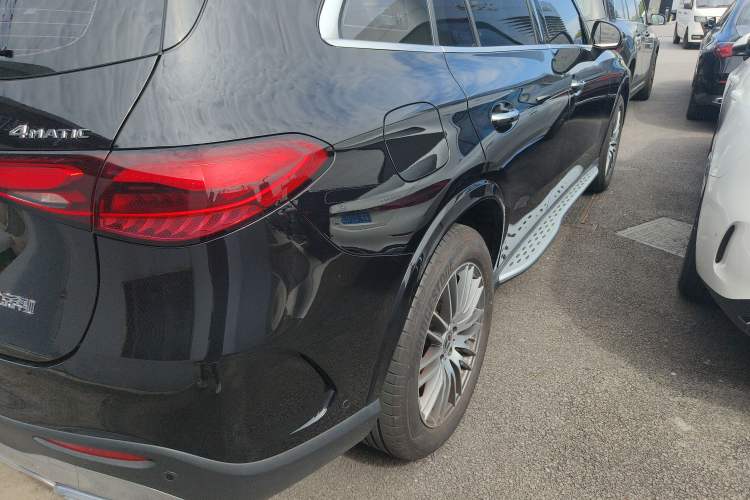 Used Mercedes-Benz GLC 2024 Refreshed GLC 300 L 4MATIC Dynamic Version 5 Seats
