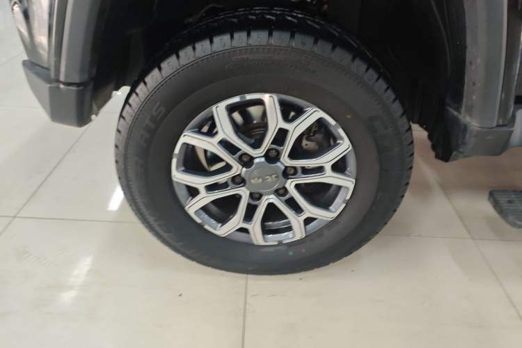 Used  BJ40 2023 2.0T Automatic Four-Wheel Drive Urban Hunter Edition Prestige Version