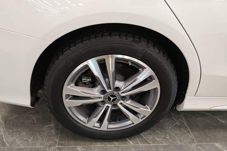 Used Mercedes-Benz C-Class 2021 C 200 L Fashion Edition Sport Version
