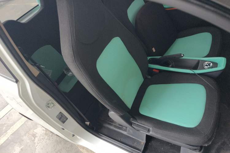 Used  Yuanbao 2022 Smart Version