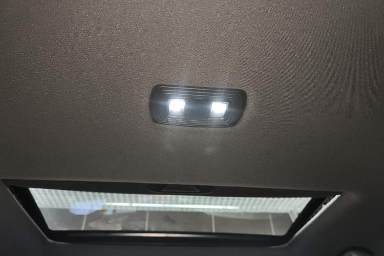 Used BYD Qin PLUS 2025 DM-i Smart Drive 55KM Beyond Model
