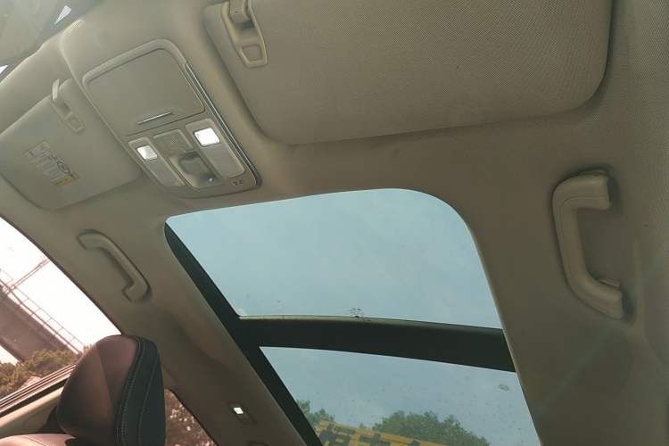 Used Geely Auto Emgrand X7 Sport 2016 1.8TD Manual Smart Edition
