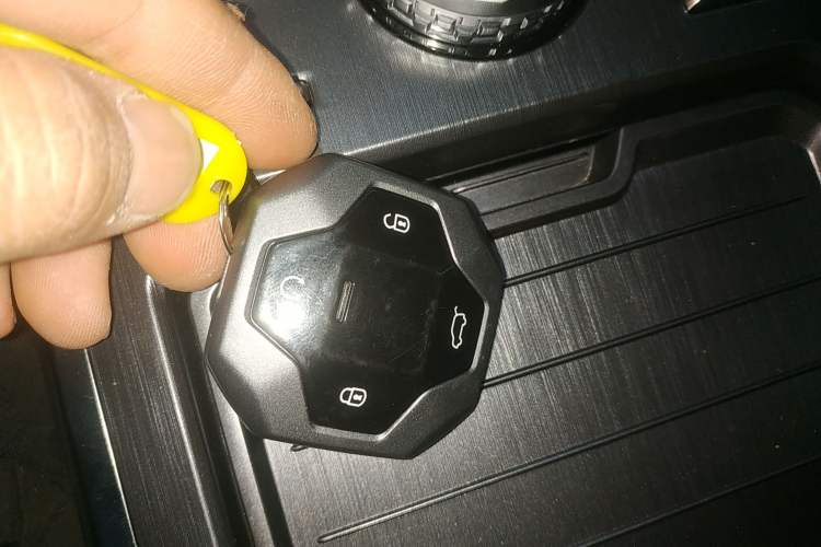 Used JETOUR Traveler 2023 2.0T All-Wheel Drive CrossPRO+