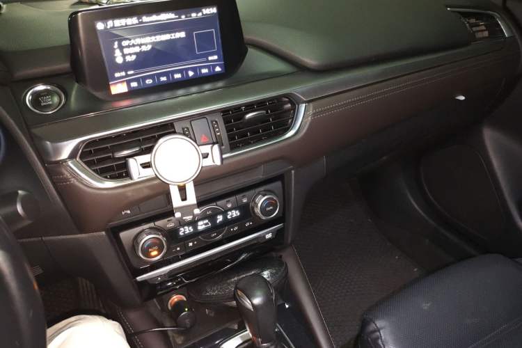 Used Mazda Atenza 2017 2.5L Skyactiv Sport Edition
