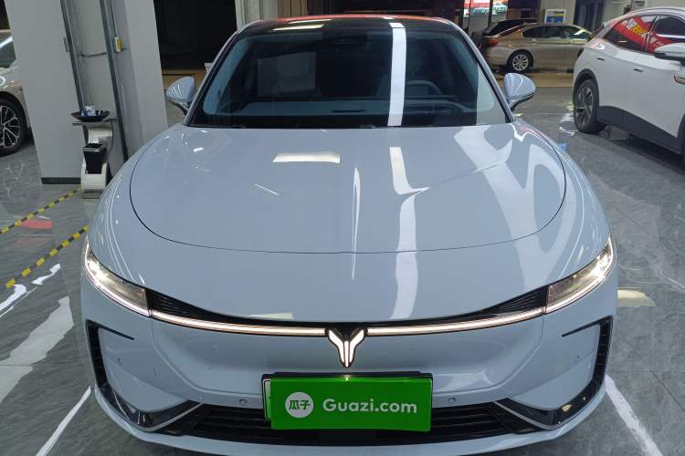 Used VOYAH PASSION 2023 Four-Wheel Drive Standard Edition
