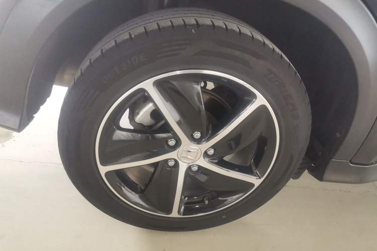 Used Honda Vezel 2020 1.5L CVT Pioneer Edition
