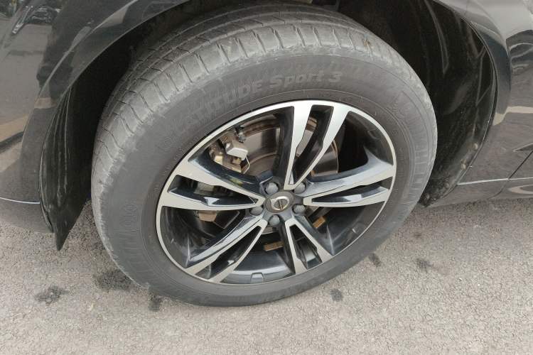 Used Volvo XC60 2019 T5 4x4 Smart Edition China V Standard
