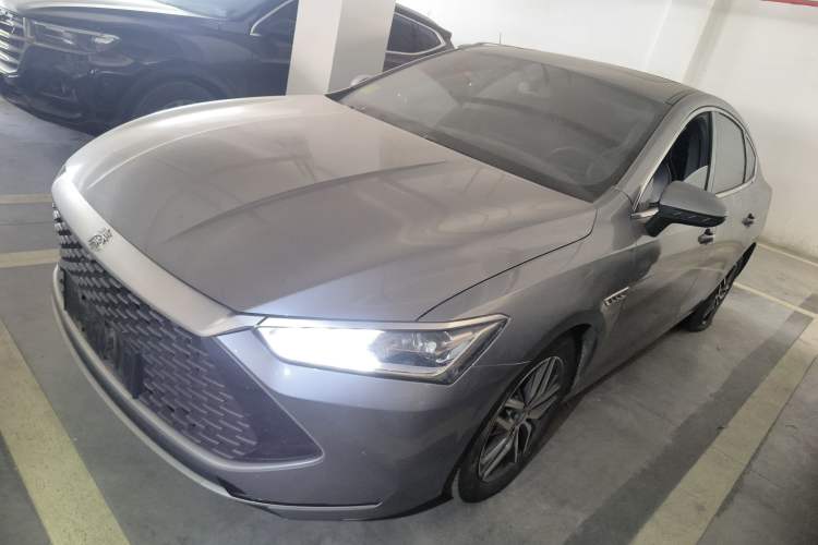 Used BYD Qin PLUS 2021 DM-i 55KM Flagship Model
