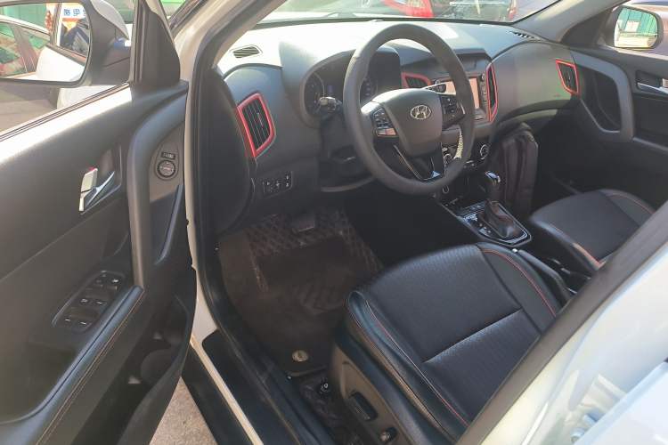 Used Hyundai ix25 2017 1.4T Automatic Smart Version