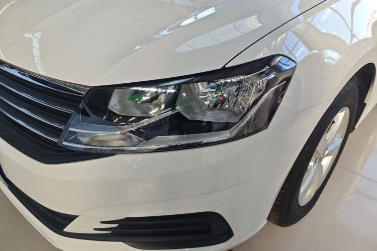 Used Volkswagen Lavida 2019 Lavida Start 1.5L Automatic Trendy Version China VI Standard
