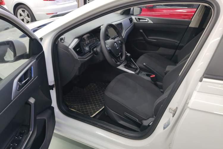 Used Volkswagen Polo 2019 Plus 1.5L Automatic Panoramic Enjoyment Edition
