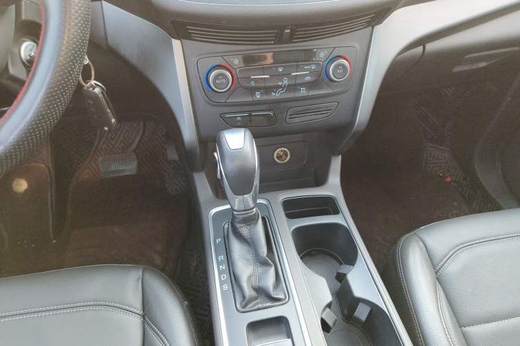 Used Ford Kuga 2018 EcoBoost 180 Two-Wheel-Drive Platinum Edition