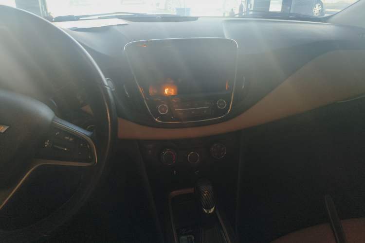 Used Chevrolet Monza 2022 320 Automatic Enjoyment Edition