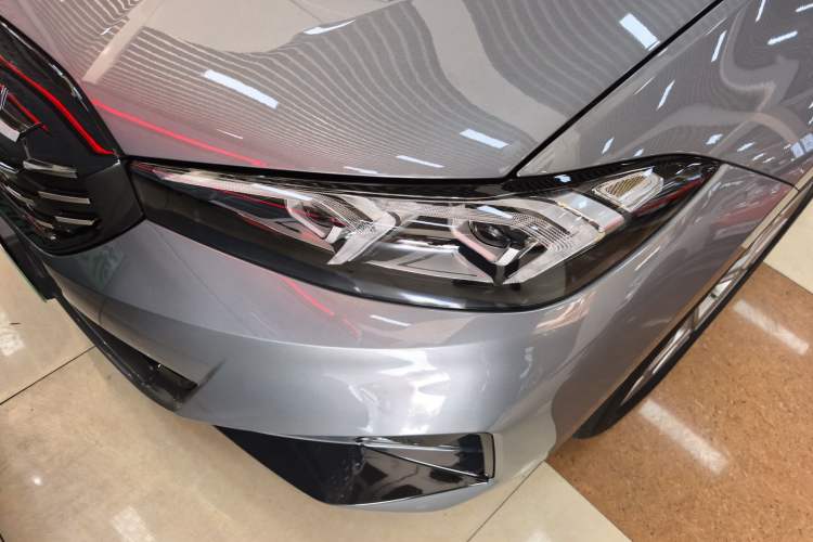 Used BMW i3 2024 eDrive 35 L
