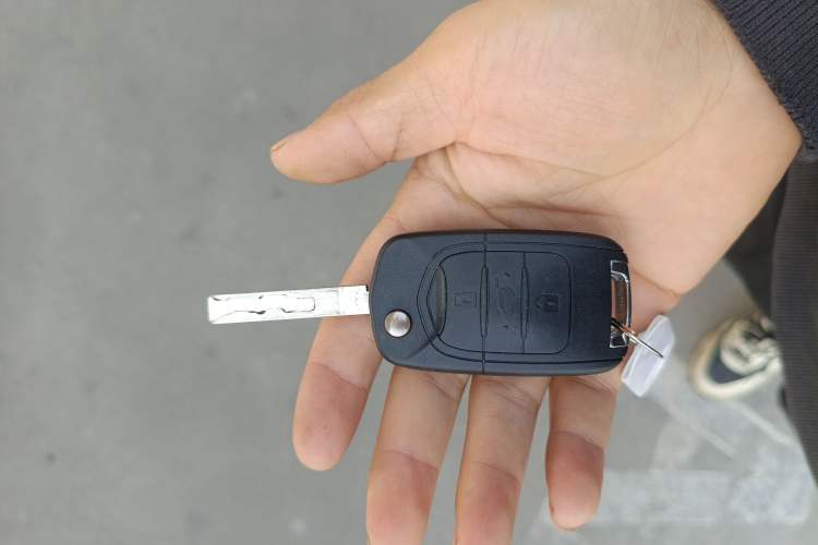 Used Baojun 730 2016 1.5L Manual Comfort Version 7 Seats China V Emission Standard