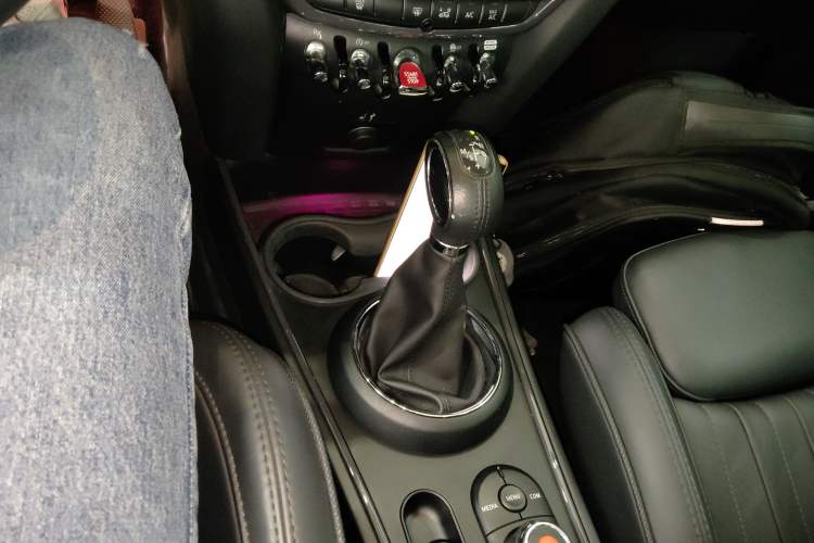 Used  Countryman 2018 2.0T COOPER S ALL4 Artist
