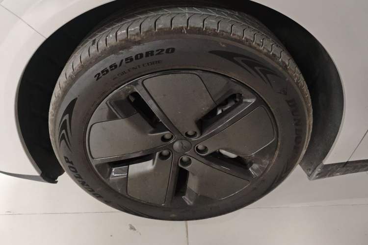 Used Li Auto Li Auto i6 2025 Model Two-Wheel-Drive Standard Type