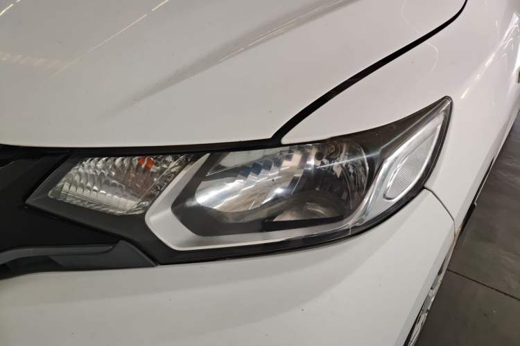 Used Honda Fit 2016 1.5L LX Manual Comfort Model
