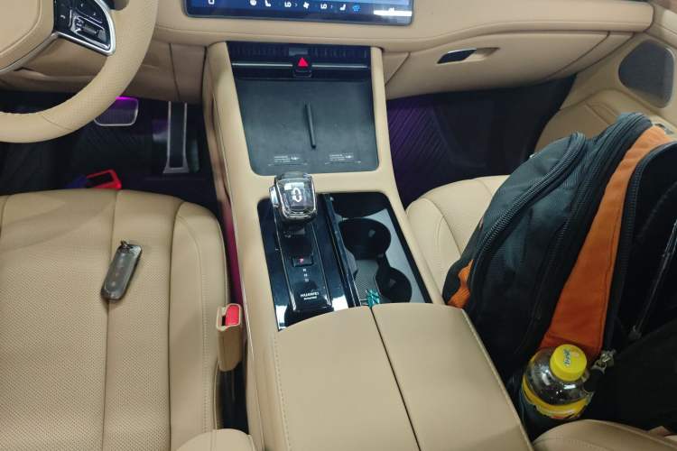 Used Hima AITO M7 2022 1.5T Rear-Drive Comfort Edition
