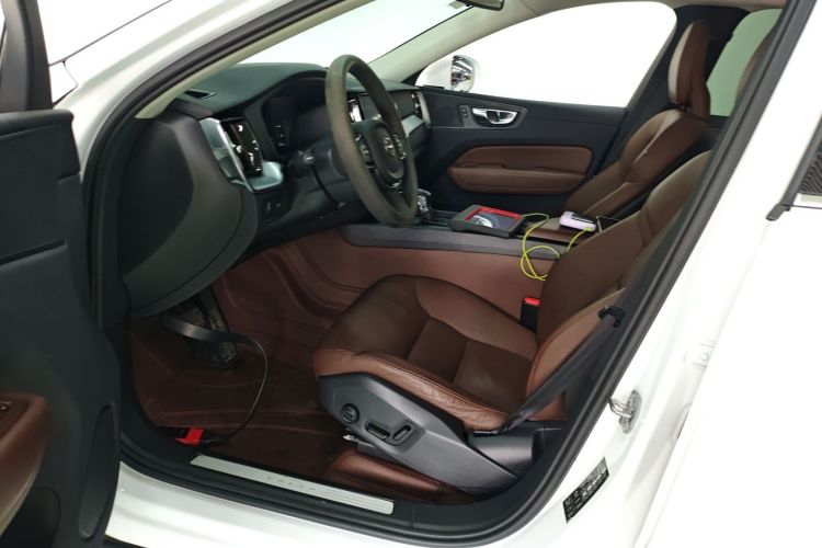 Used Volvo XC60 2020 T5 4x4 Zhiyi Luxury Edition
