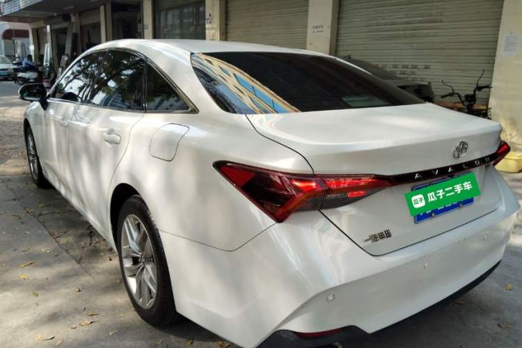 Used Toyota Avalon 2019 2.0L Ambition Edition China VI