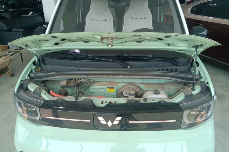 Used Wuling Hongguang MINIEV 2022 Macaron Premium Model – Lithium Ternary Battery