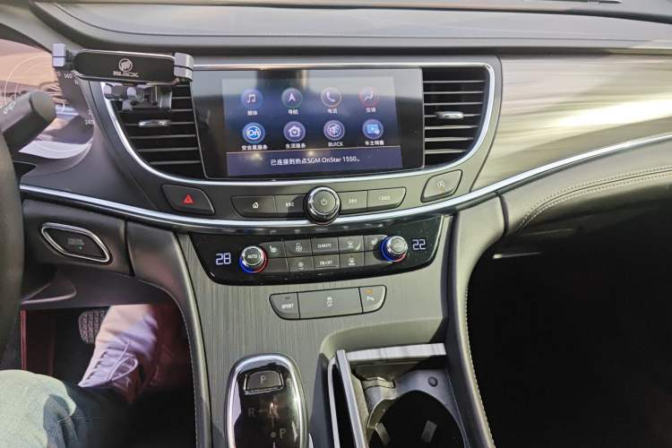 Used Buick LaCrosse 2022 652T Luxury Version
