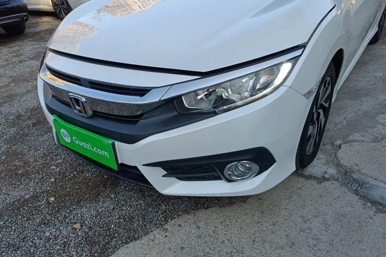 Used Honda Civic 2016 220TURBO CVT Luxury Edition
