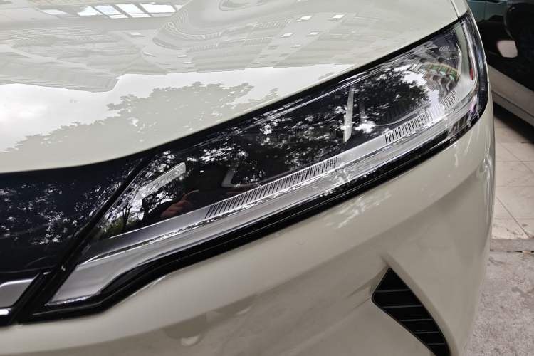 Used BYD Yuan UP 2024 401 km Active Version