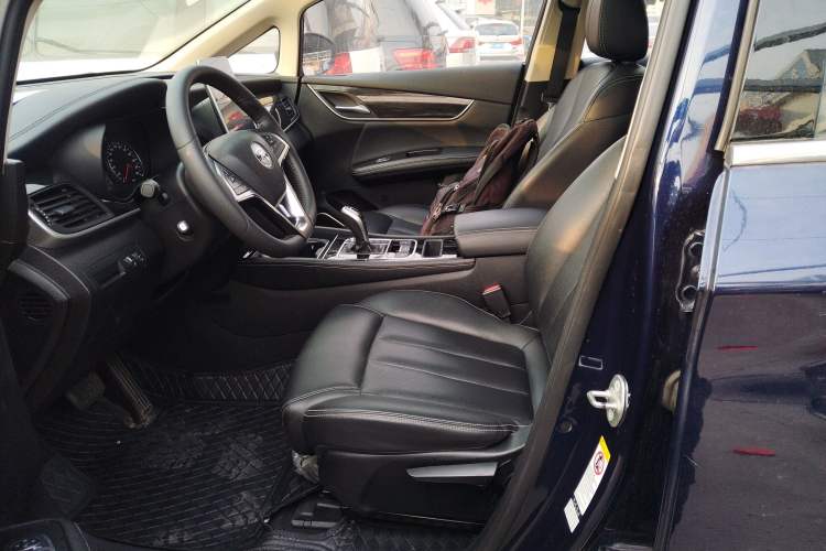 Used BYD Song MAX 2019 1.5T Automatic Smart Connect Ruiyi Sunroof Version 6 Seats China VI Standard
