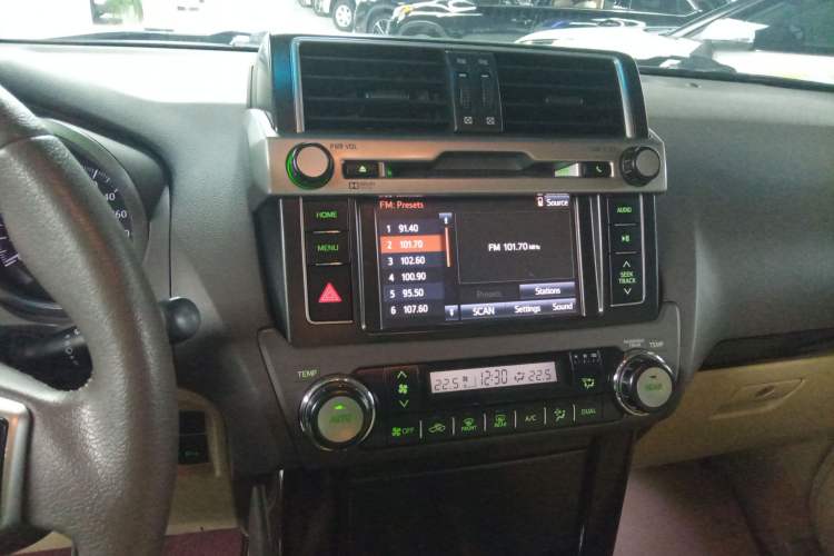 Used Toyota Prado 2014 2.7L Middle East Version Parallel Import
