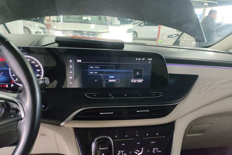 Used Buick GL8 2020 Avenir Avia 7-Seater Deluxe Edition
