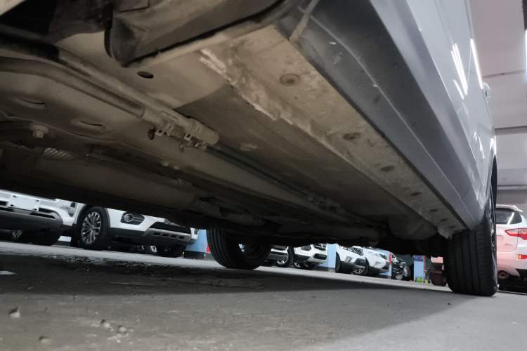 Used Dongfeng Aeolus Huge 2022 Mach Dual-Motor 1.5T MHD Dare-to-Dream Edition
